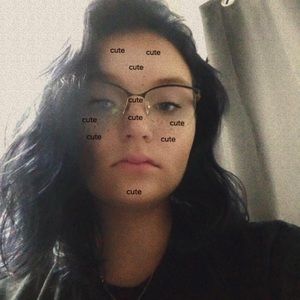 Meet your Posher, Lexi